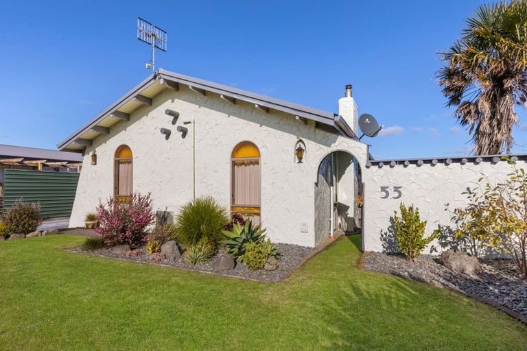 Photo of property in 53 Hinau Street, Castlecliff, Whanganui, 4501