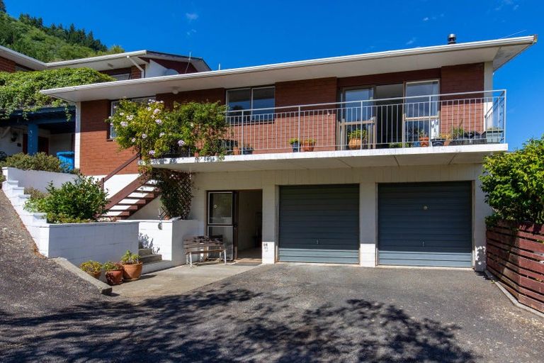 Photo of property in 103b Milton Terrace, Picton, 7220