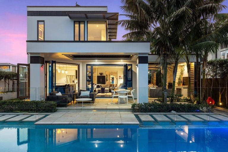 Photo of property in 361 Hibiscus Coast Highway, Orewa, 0931