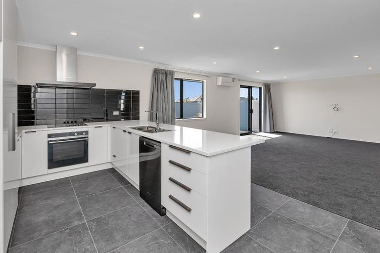 Photo of property in 10 Hauhou Lane, One Tree Point, Ruakaka, 0118