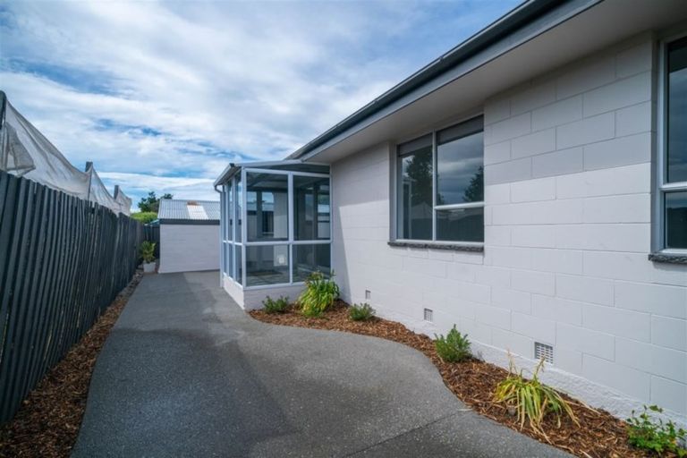 Photo of property in 1/26 Trevor Street, Hornby, Christchurch, 8042