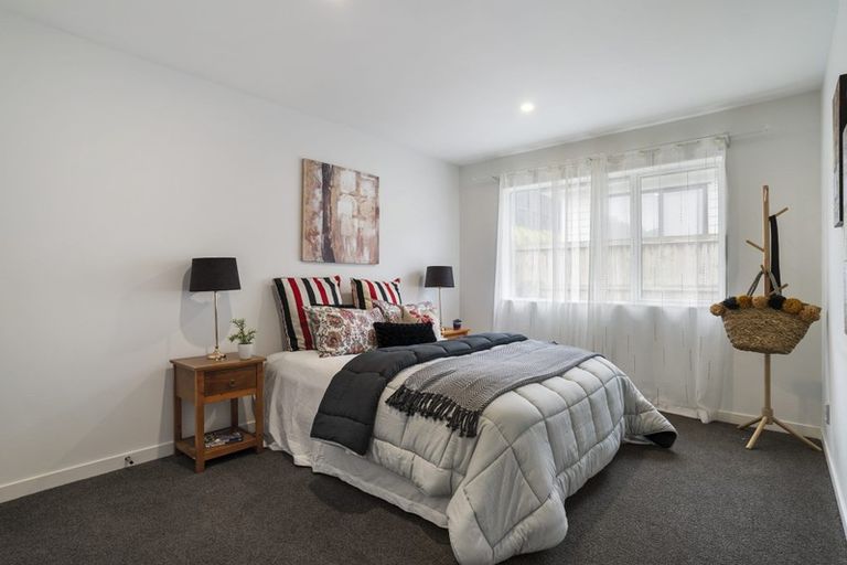 Photo of property in 25 Ahorangi Road, Silverdale, 0932