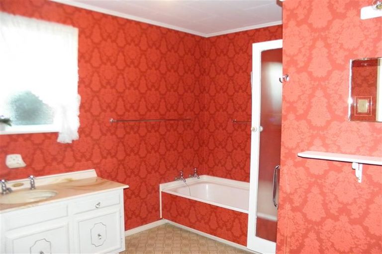 Photo of property in 7 Hamilton Avenue, Winton, 9720