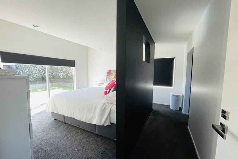 Photo of property in 10a Yeovil Place, St Albans, Christchurch, 8052