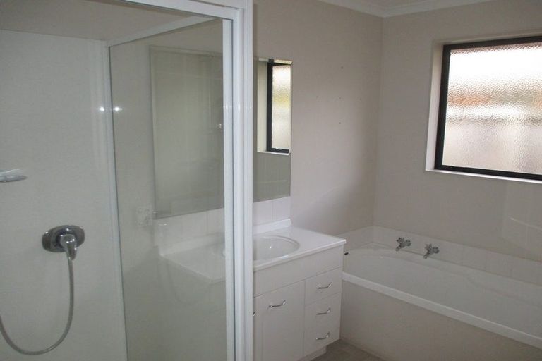 Photo of property in 41 Coleraine Drive, Rototuna, Hamilton, 3210