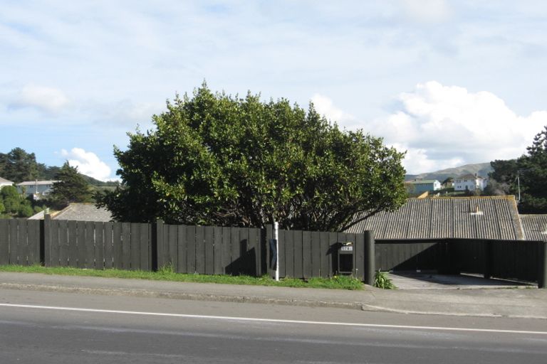 Photo of property in 178a-d Mungavin Avenue, Cannons Creek, Porirua, 5024