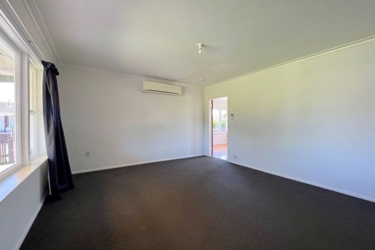 Photo of property in 1120 Heaphy Terrace, Fairfield, Hamilton, 3214