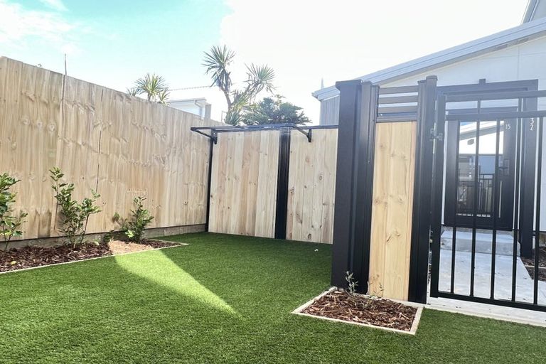 Photo of property in 15/232 Marine Parade, New Brighton, Christchurch, 8061