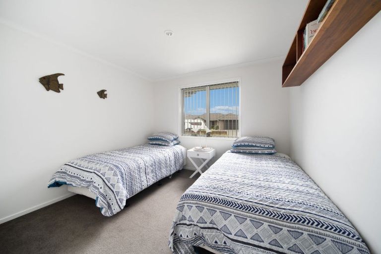 Photo of property in 2 Roto View, One Tree Point, 0118