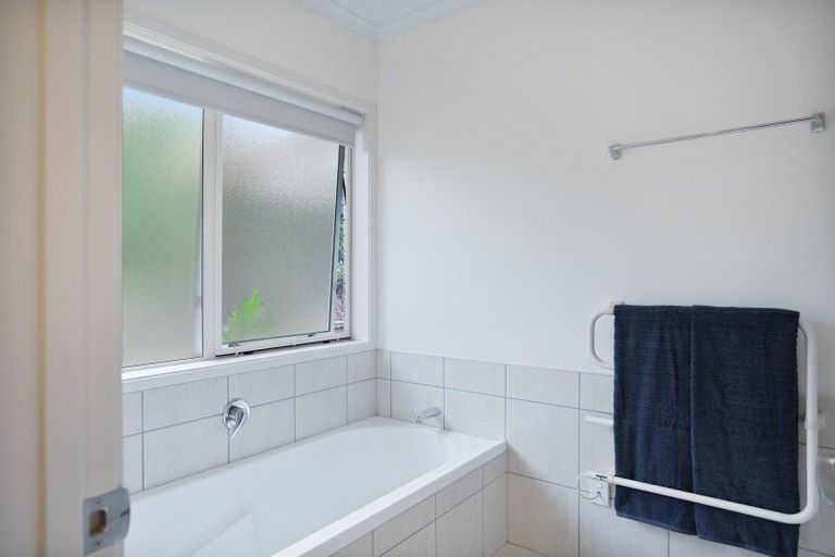 Photo of property in 97 Shepherd Road, Kerikeri, 0230