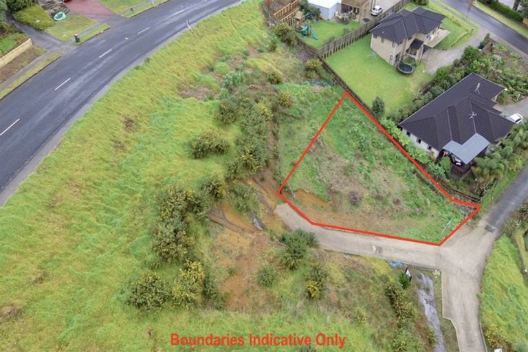 Photo of property in 8a Cape Vista Crescent, Pukekohe, 2120