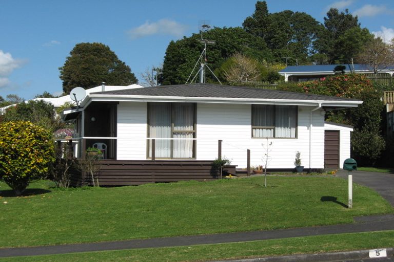 Photo of property in 5 Cannon Street, Westown, New Plymouth, 4310