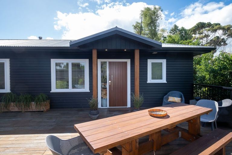 Photo of property in 27 Gaskin Place, Haumoana, 4102