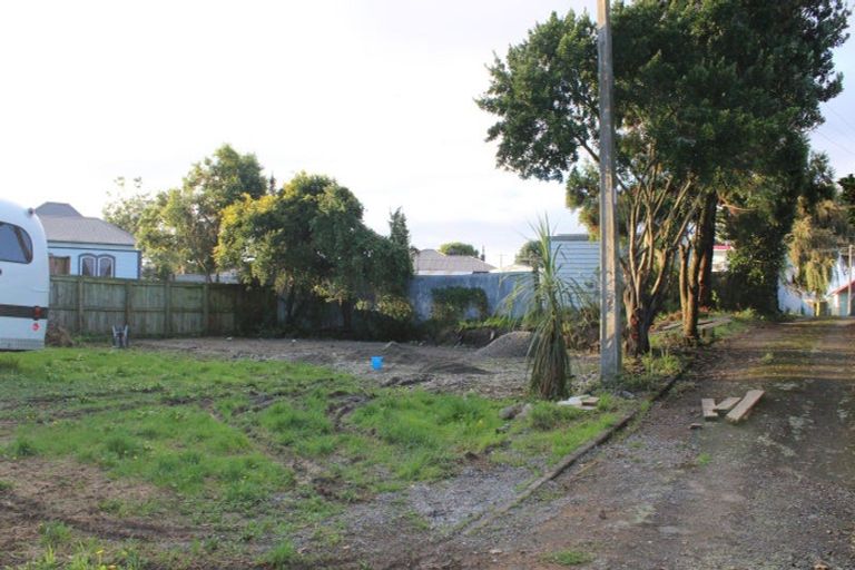 Photo of property in 15 Kirk Street, Otaki, 5512