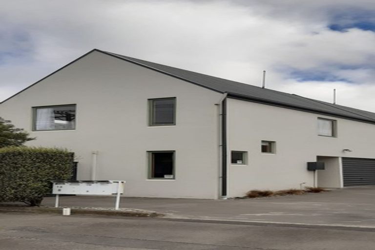 Photo of property in 1/13 Crohane Place, Addington, Christchurch, 8024