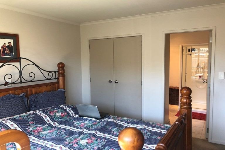 Photo of property in 111 Doncaster Drive, Papamoa Beach, Papamoa, 3118