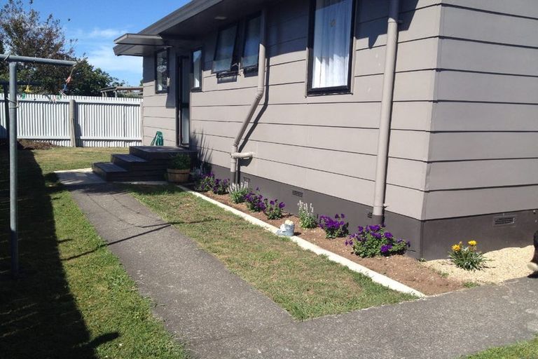 Photo of property in 30a Breckons Avenue, Nawton, Hamilton, 3200