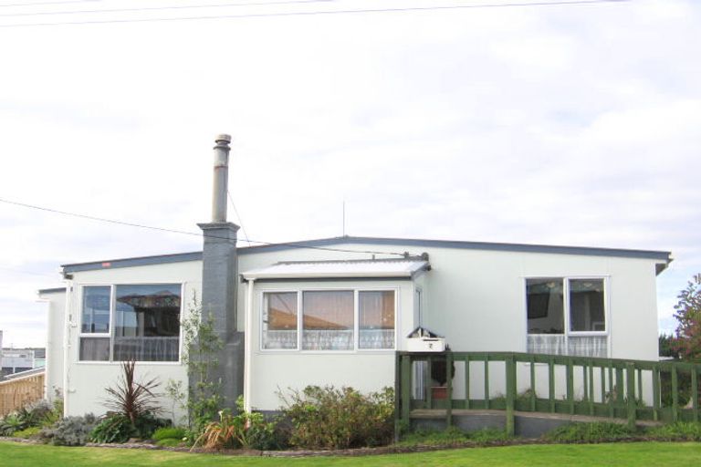 Photo of property in 7 Roore Street, Foxton Beach, Foxton, 4815