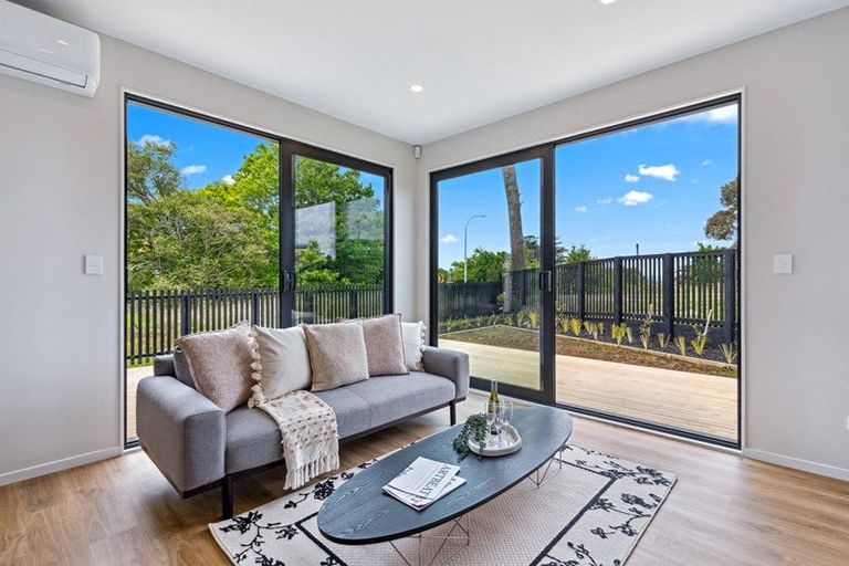 Photo of property in 1 Puhikawa Street, Massey, 0614