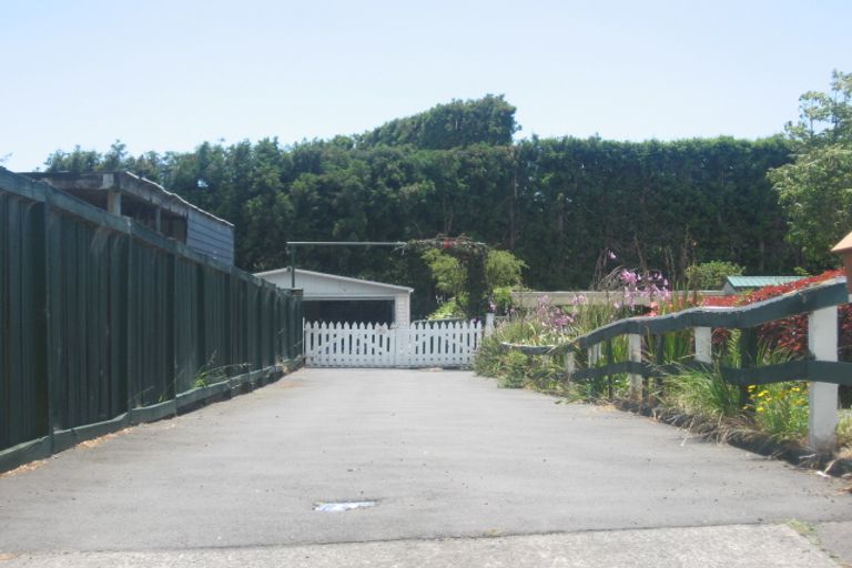 Photo of property in 11 Ben Keys Street, Te Puke, 3119