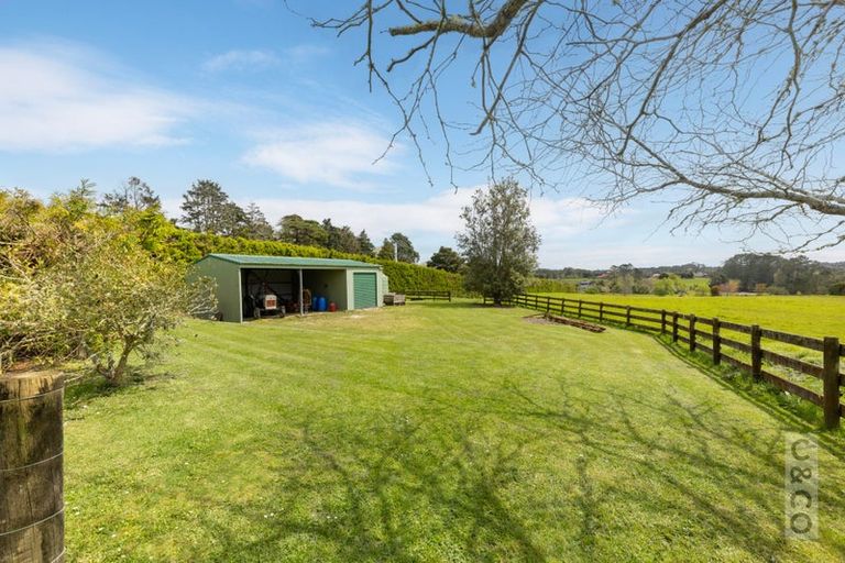 Photo of property in 219 Pomona Road, Kumeu, 0891