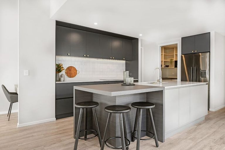 Photo of property in 1 Tabernacle Street, Karaka, 2124