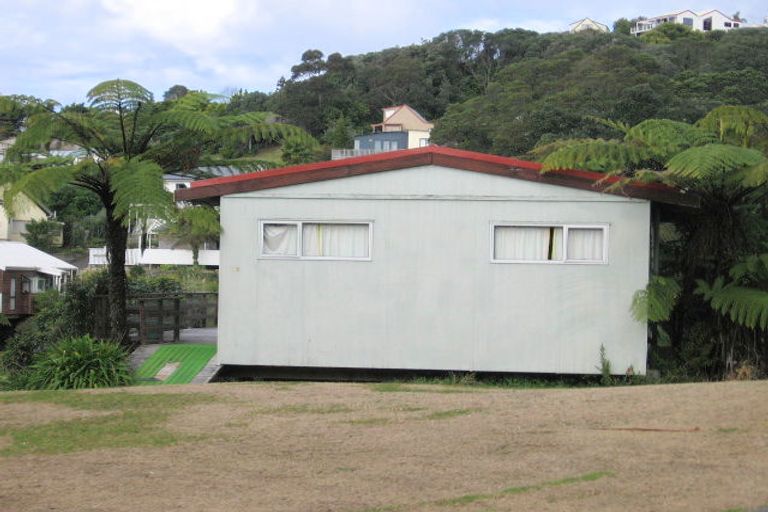 Photo of property in 229 Russell Bruce Place, Onemana, Whangamata, 3691