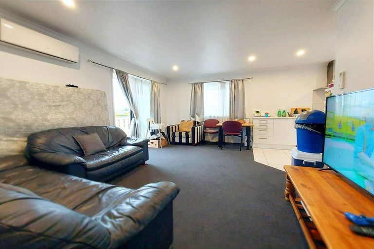 Photo of property in 109 Mount View Road, Melville, Hamilton, 3206