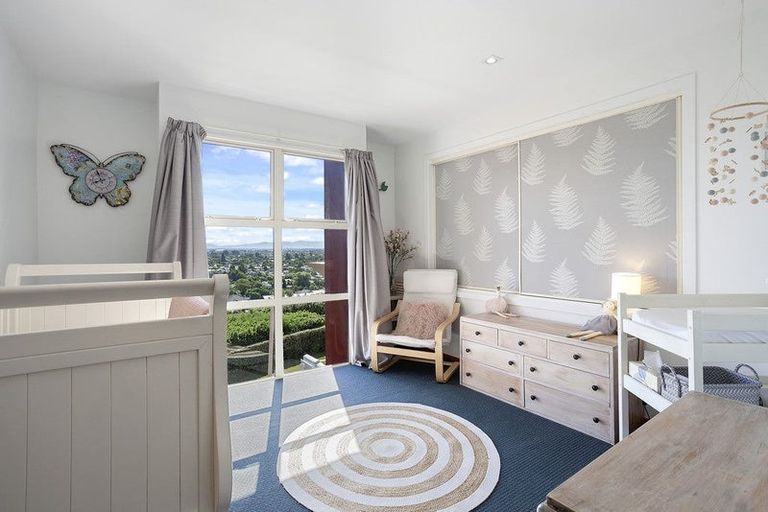 Photo of property in 26 Woodlau Rise, Huntsbury, Christchurch, 8022