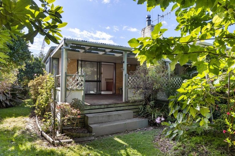 Photo of property in 13 Malyon Street, Te Puke, 3119