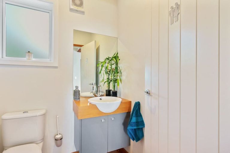 Photo of property in 13 Karekare Road, Raumati South, Paraparaumu, 5032