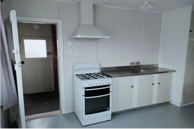 Photo of property in 14 Roger Street, Lytton West, Gisborne, 4010