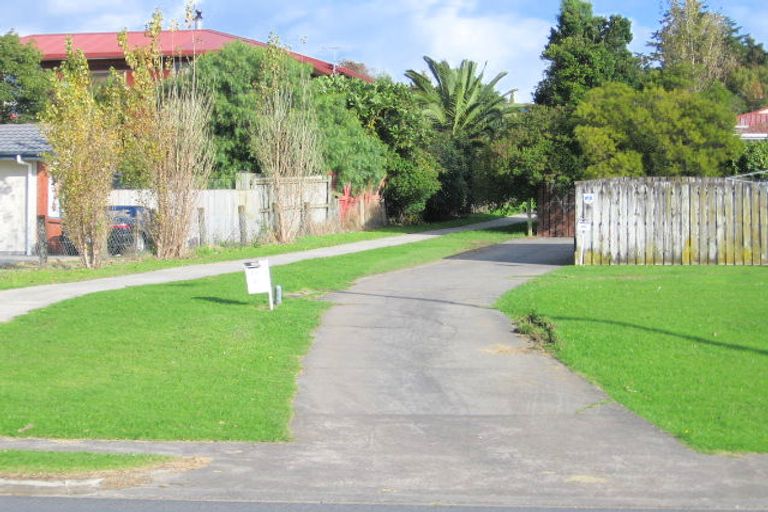 Photo of property in 23 Aspiring Avenue, Clover Park, Auckland, 2019