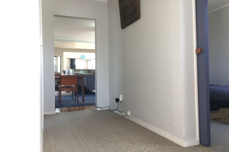 Photo of property in 47 Beach Road, Waihi Beach, 3611