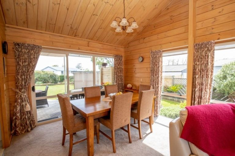 Photo of property in 4 Madgwick Place, Ngatea, 3503