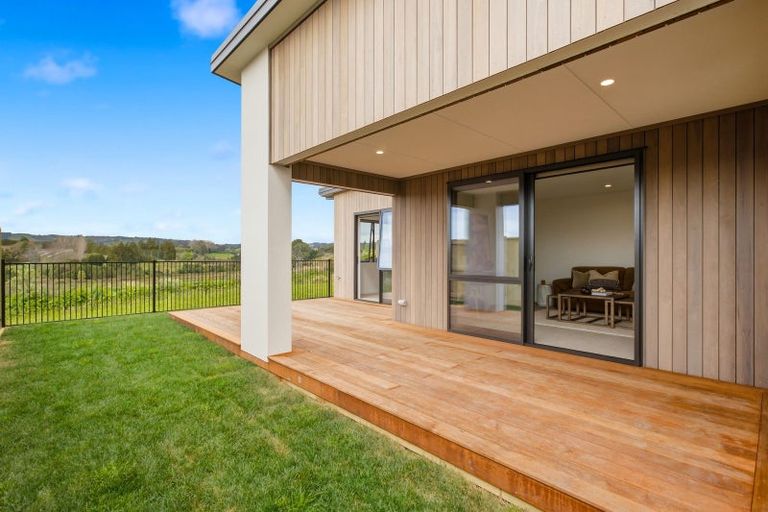 Photo of property in 32 Triplefin Avenue, Omokoroa, 3114