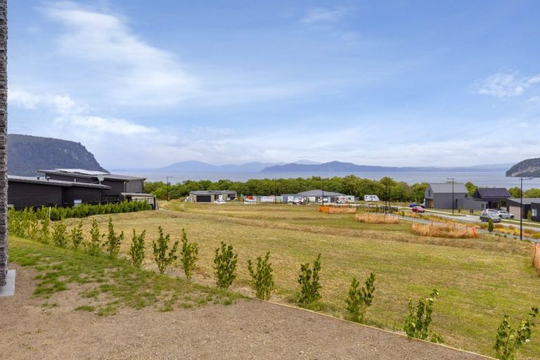 Photo of property in 47 Seven Oaks Drive, Kinloch, Taupo, 3377