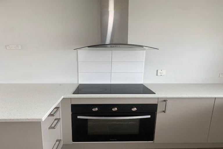 Photo of property in 36 Bowater Place, Manurewa, Auckland, 2102