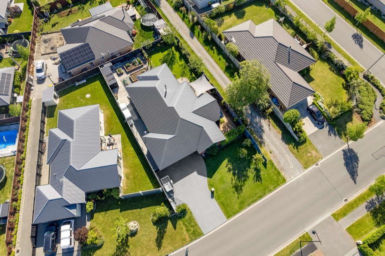 Photo of property in 71 Beaumont Drive, Rolleston, 7614