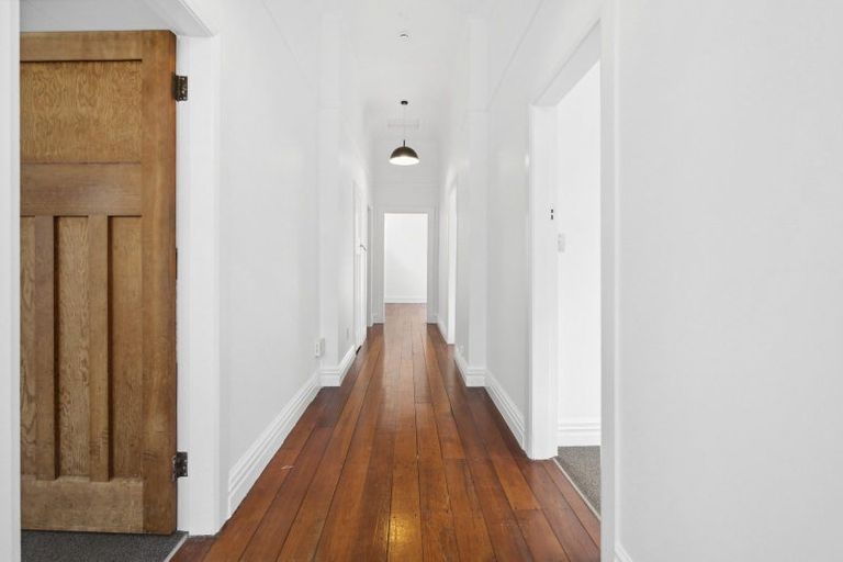 Photo of property in 84 Kilbirnie Crescent, Kilbirnie, Wellington, 6022