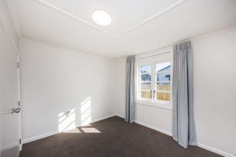 Photo of property in 20 Lyndhurst Street, Takaro, Palmerston North, 4412