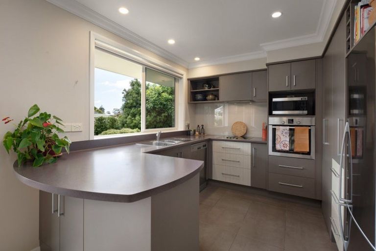 Photo of property in 28d Tui Place, Katikati, 3129