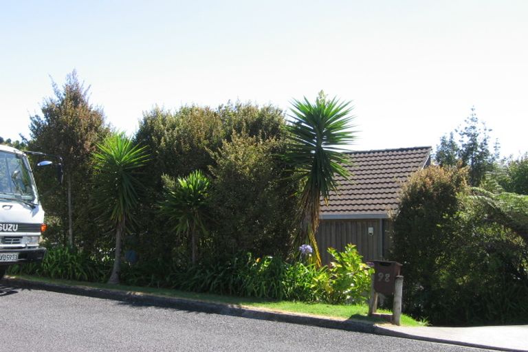 Photo of property in 98 Castor Bay Road, Castor Bay, Auckland, 0620