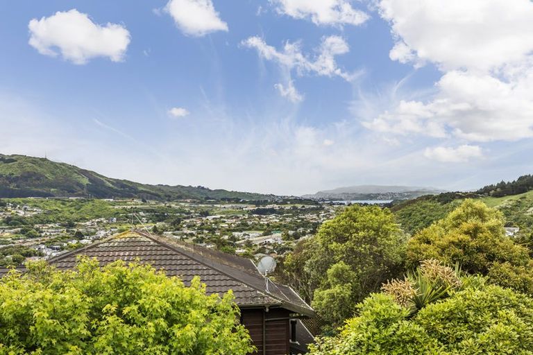 Photo of property in 64 Woodman Drive, Tawa, Wellington, 5028