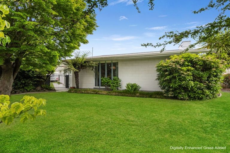 Photo of property in 35 Teesdale Street, Burnside, Christchurch, 8053