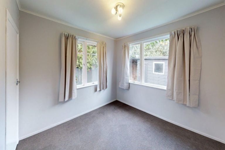 Photo of property in 8 Buick Crescent, Awapuni, Palmerston North, 4412