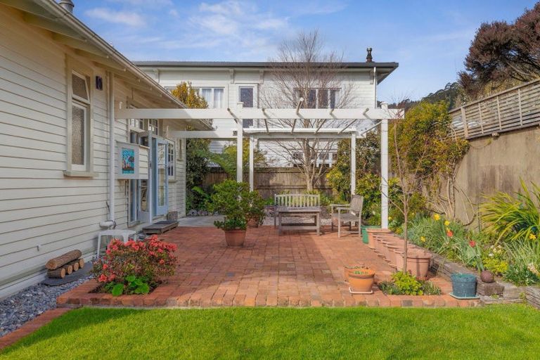 Photo of property in 124 Nile Street, Nelson, 7010