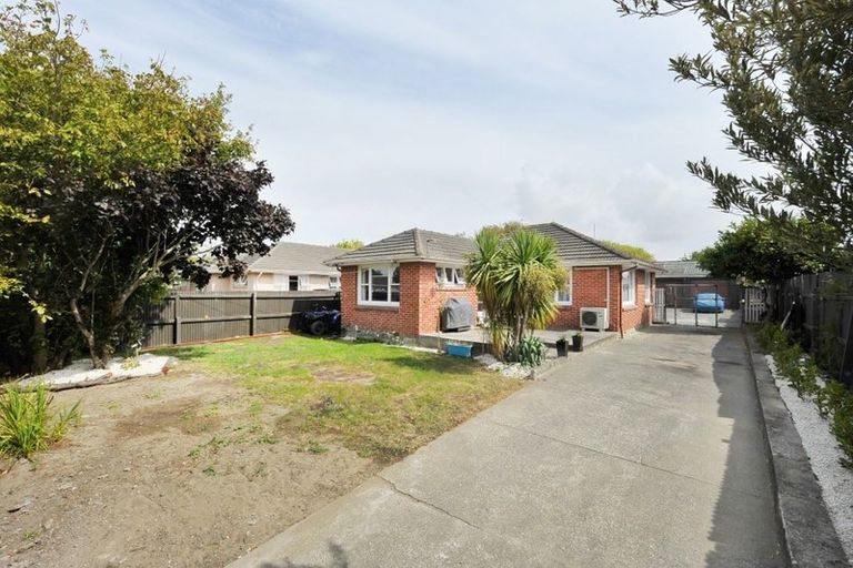 Photo of property in 34 Lyndhurst Crescent, Aranui, Christchurch, 8061