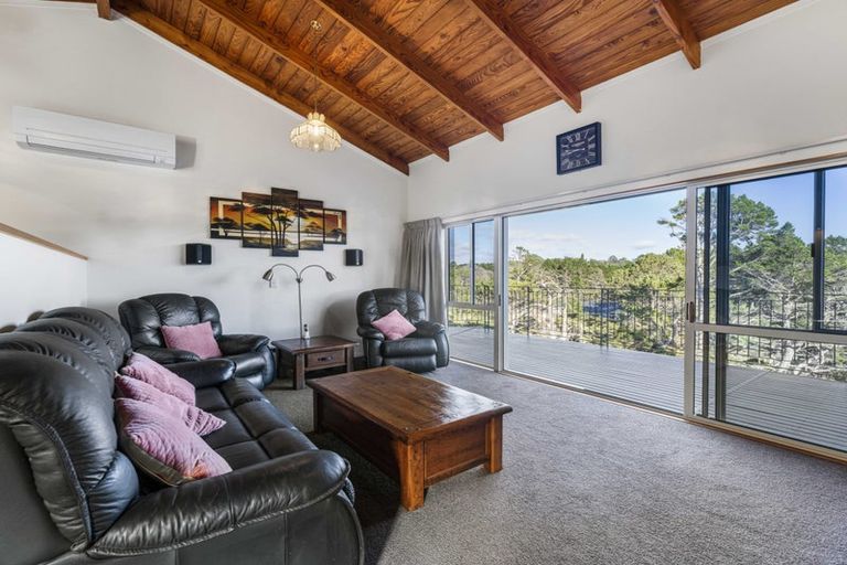 Photo of property in 23 Crows Road, Swanson, Auckland, 0614