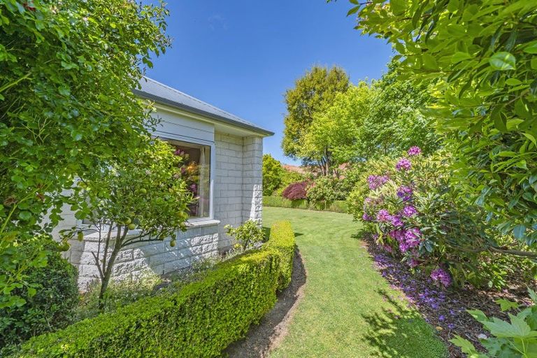 Photo of property in 30 Oakden Drive, Darfield, 7510